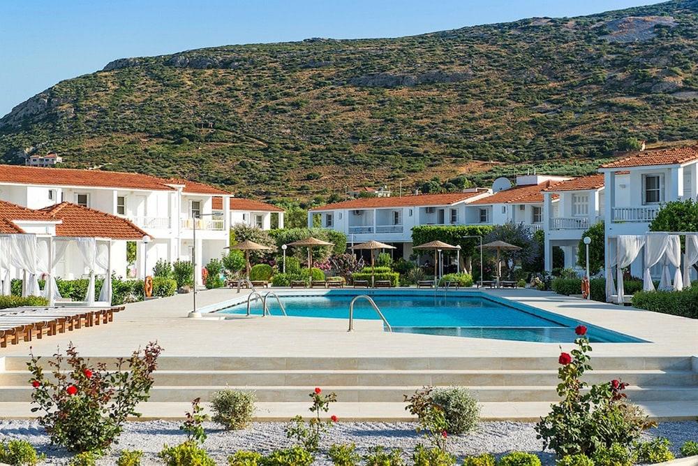 Fito Aqua Bleu Resort Pythagoreio  Ngoại thất bức ảnh