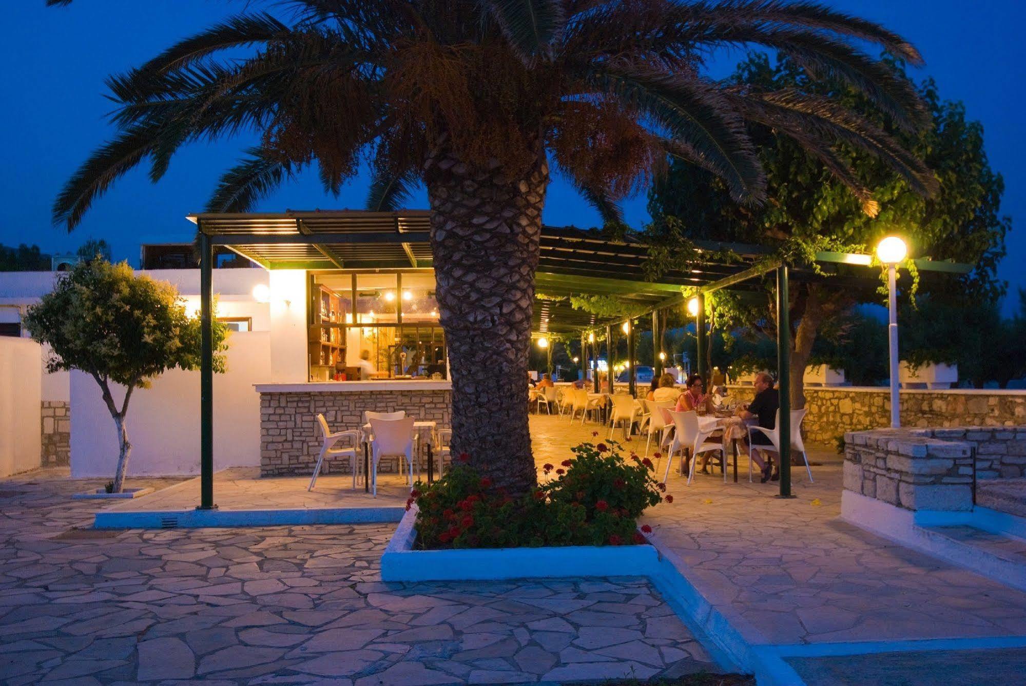 Fito Aqua Bleu Resort Pythagoreio  Ngoại thất bức ảnh