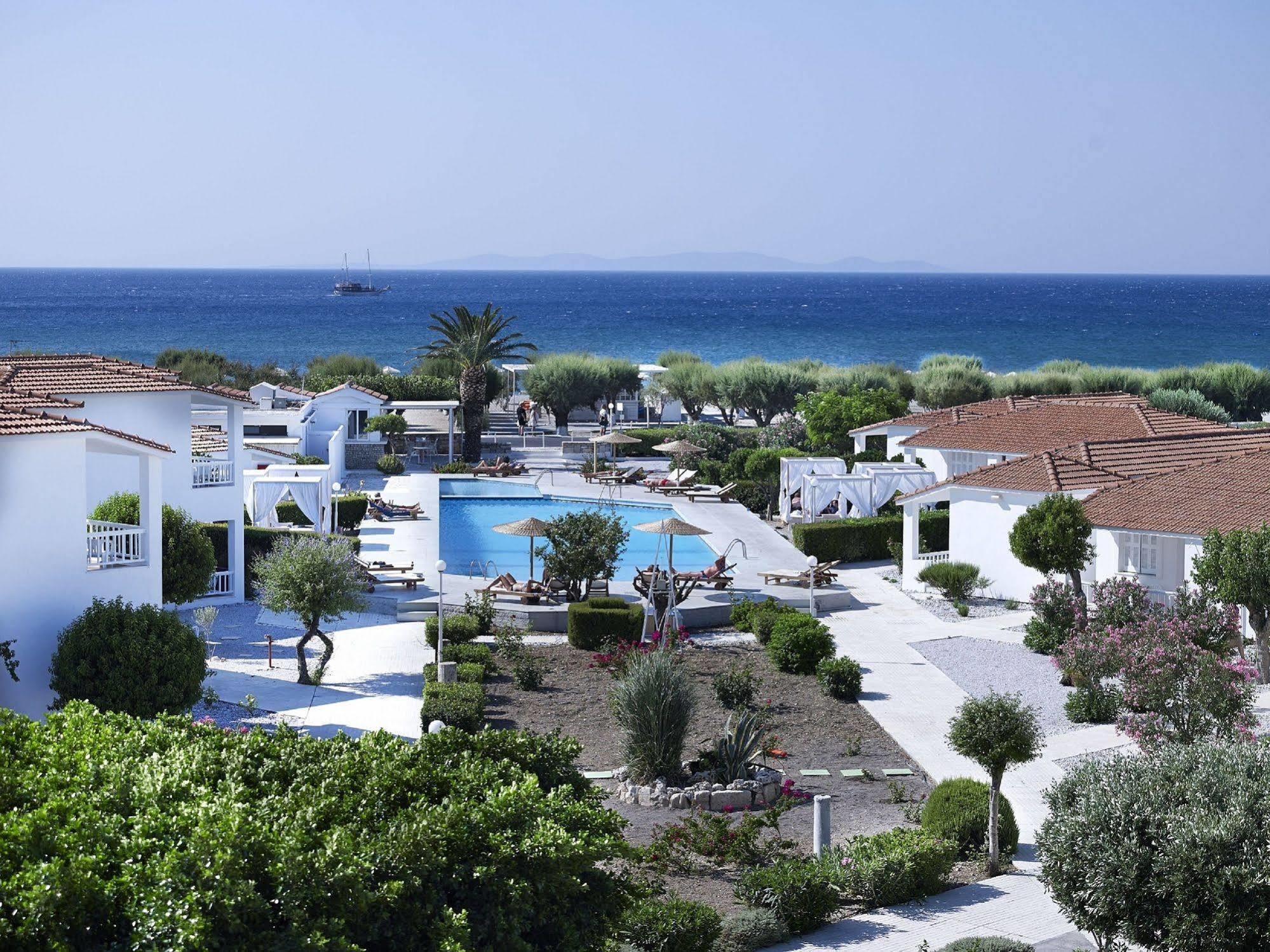 Fito Aqua Bleu Resort Pythagoreio  Ngoại thất bức ảnh