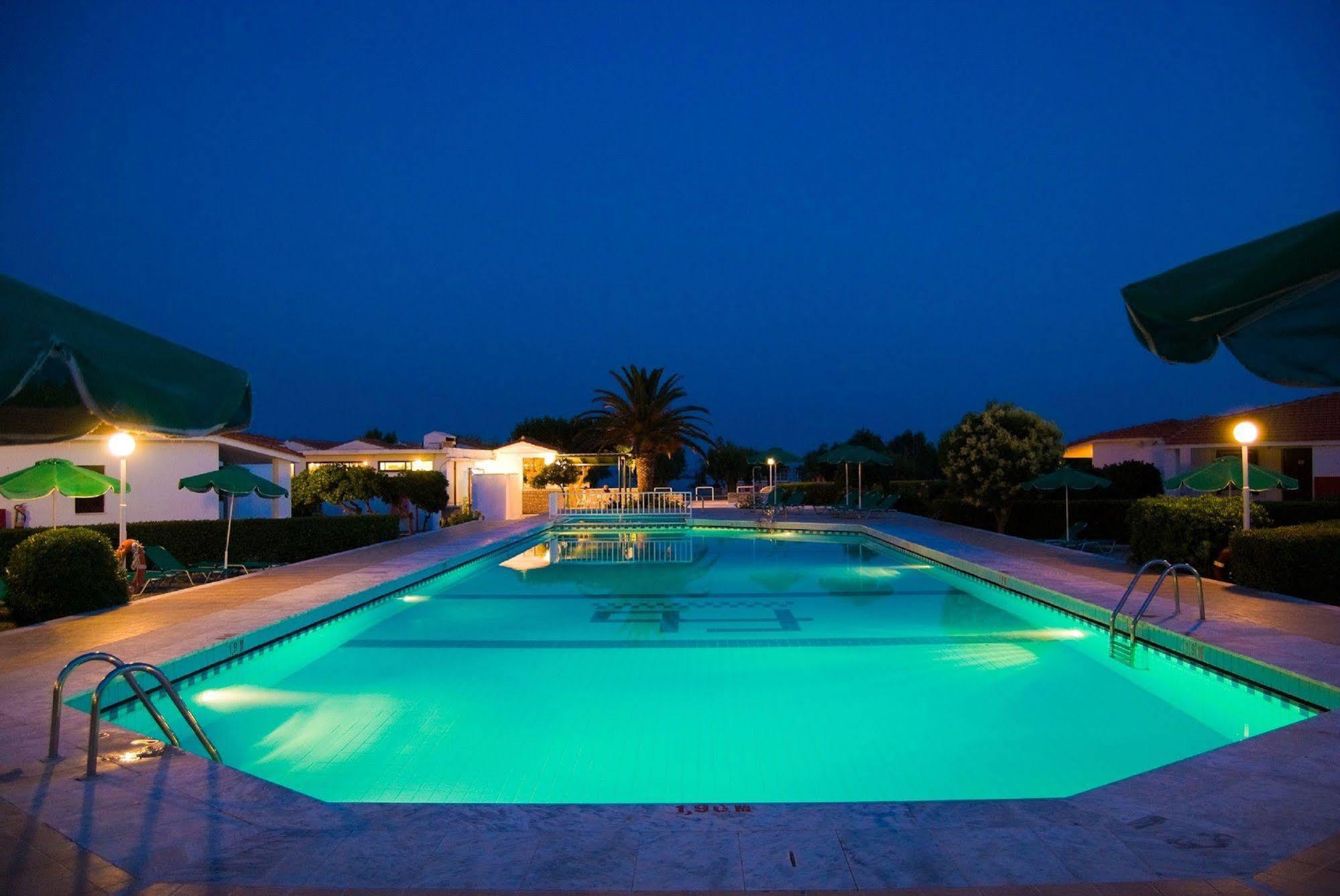 Fito Aqua Bleu Resort Pythagoreio  Ngoại thất bức ảnh