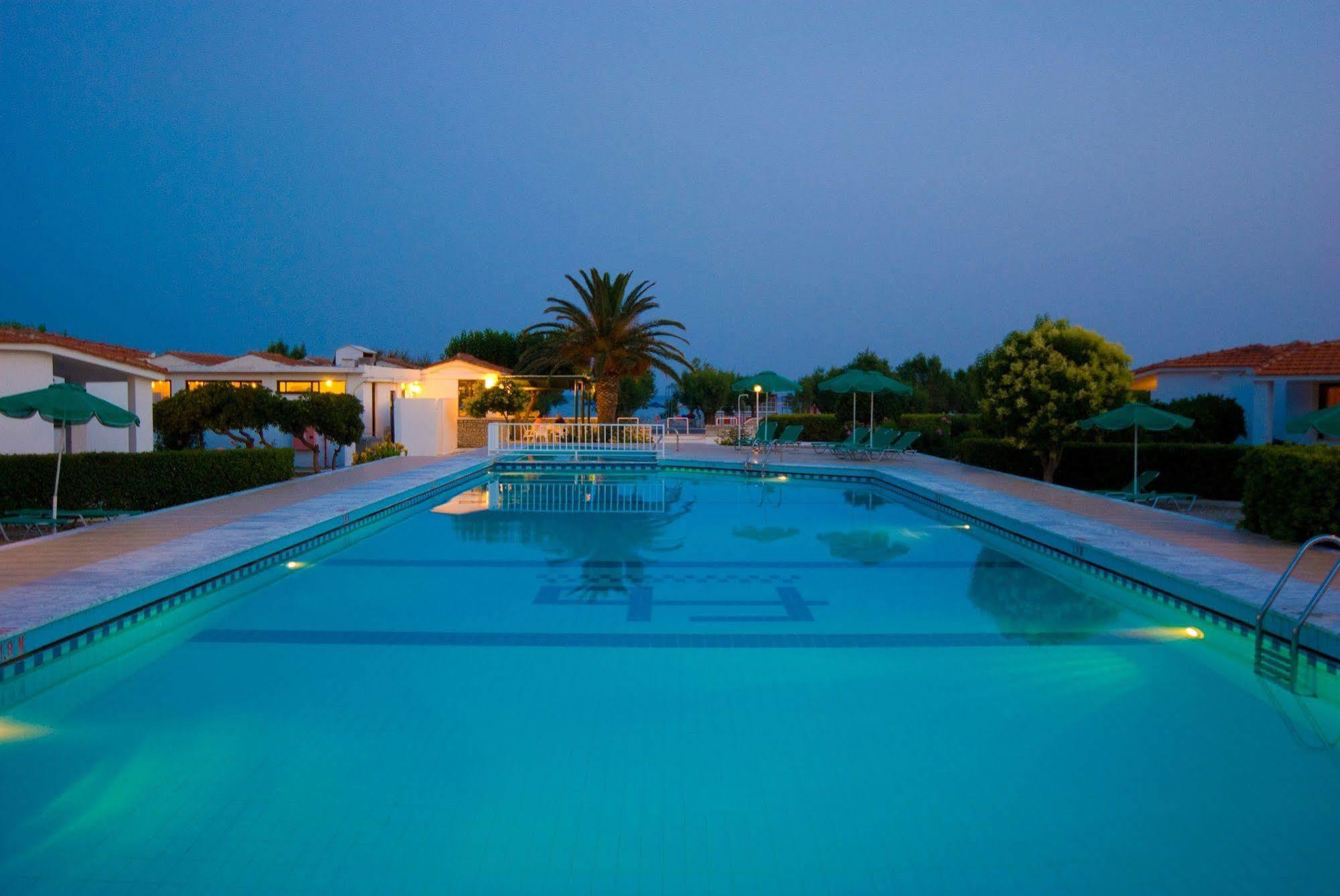 Fito Aqua Bleu Resort Pythagoreio  Ngoại thất bức ảnh
